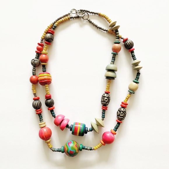 Vintage Jewelry - Boho & colorful chunky bead layered necklace
